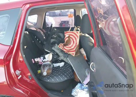 2014 Nissan Versa Note Sv z USA, uszkodzony, nr VIN 3N1CE2CP0EL370297